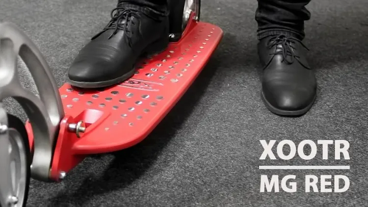 Xootr MG Red